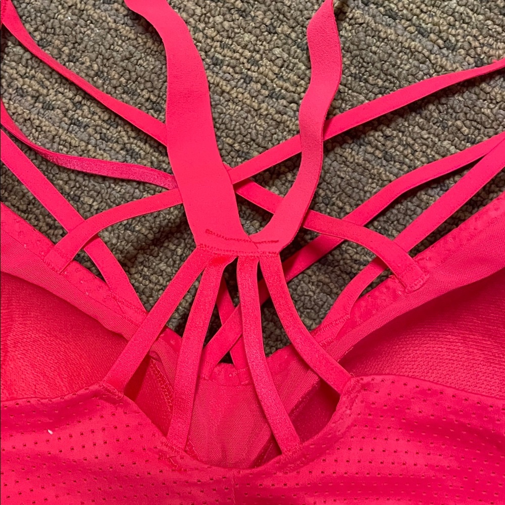 💞 VSX Sport Victoria's Secret Hot Pink Strappy Sports Bra 36D 💞 - Picture 3 of 4